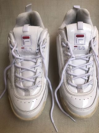 Zapatillas Fila de segunda mano por 10 EUR en Castellón de la Plana en  WALLAPOP