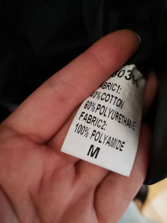 cazadora polipiel bordados floral