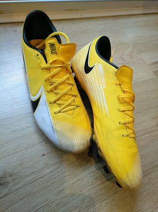 botas futbol 42
