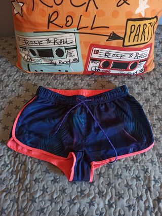 Pantalón corto deporte chica Oysho talla S de segunda mano por 17 EUR en  Ponferrada en WALLAPOP