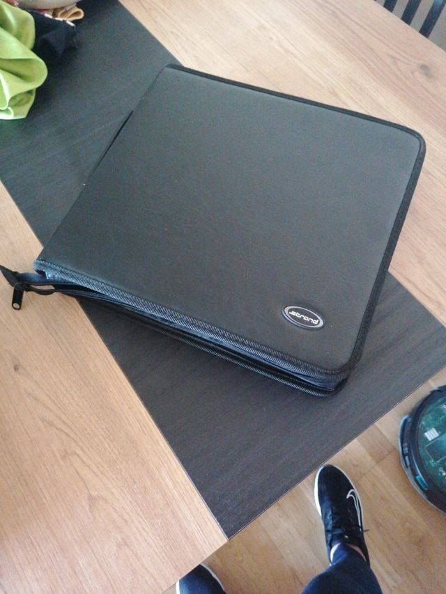 maletin cds polipiel