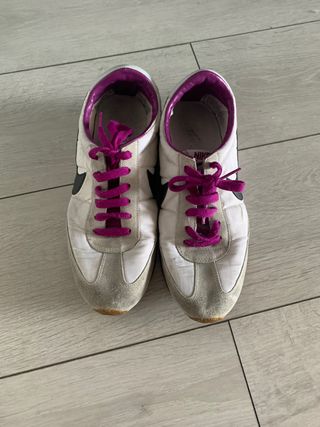 Nike cortez de segunda mano por 24 EUR en León en WALLAPOP