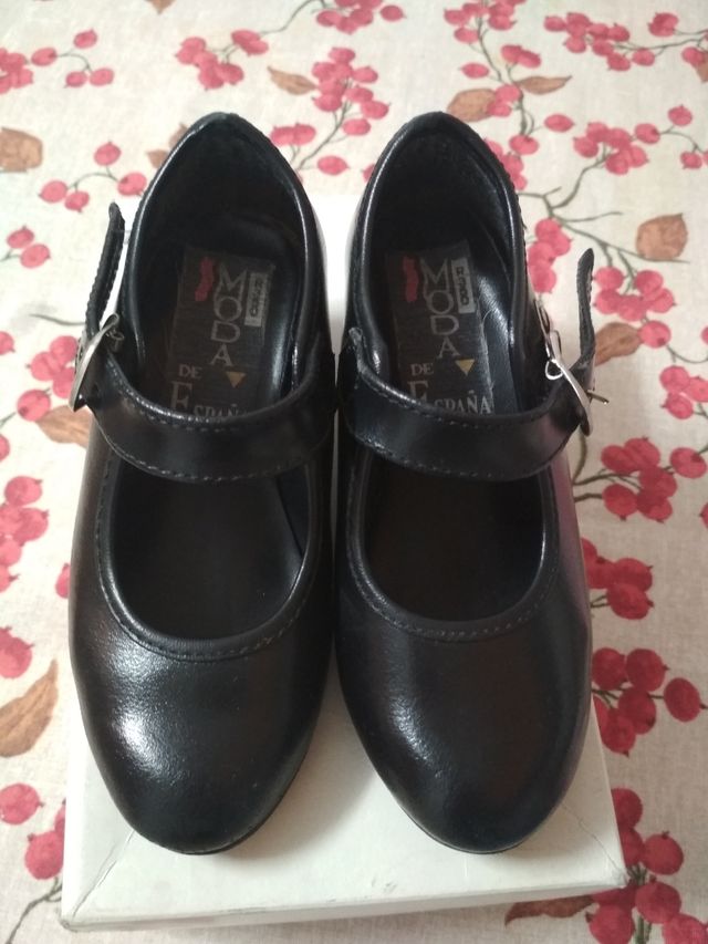Zapatos sevillana, flamenco. Talla 25
