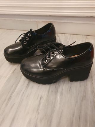 Zapatos plataforma Marypaz de segunda mano por 5 EUR en Alcalá de Guadaíra  en WALLAPOP