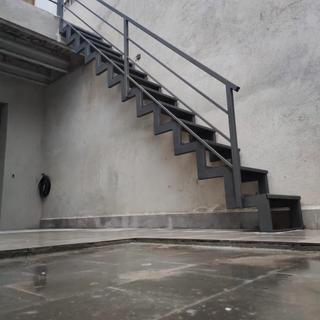 Fabricamos escaleras de exterior e interior