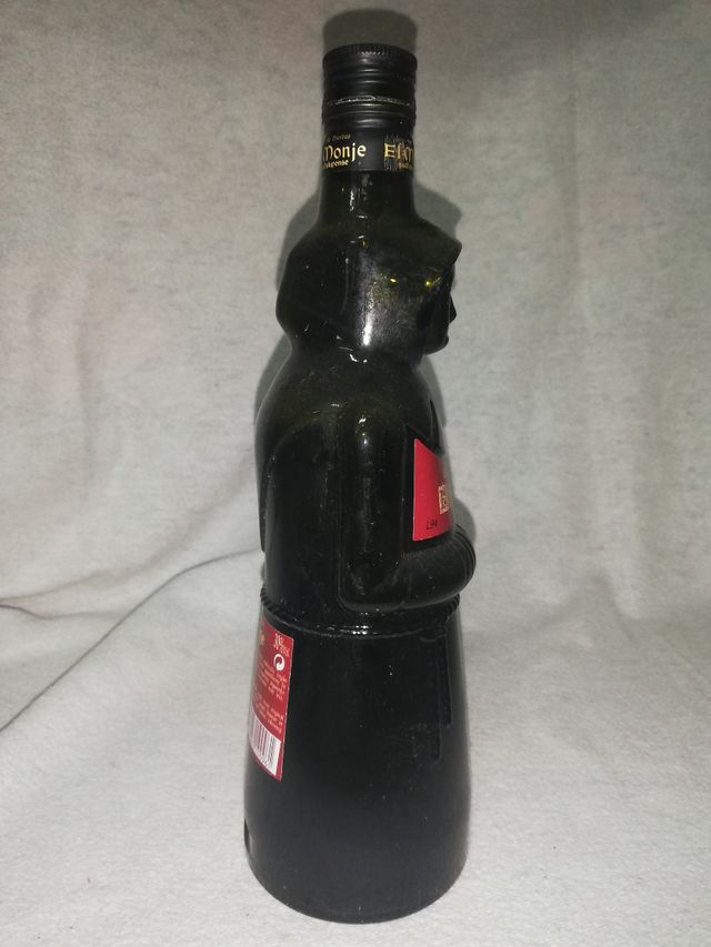 botella monje