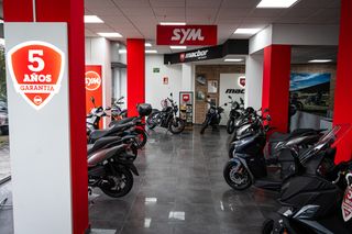 Oferta scooter 5 años de garantía + seguro + baul