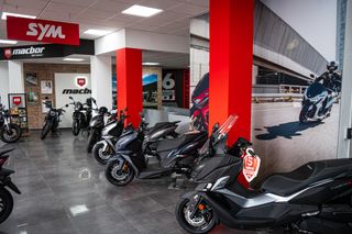 Oferta scooter 5 años de garantía + seguro + baul