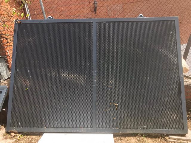 Puerta garaje corredera de segunda mano por 800 € en Villaviciosa de