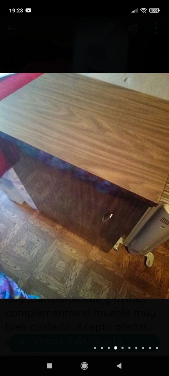 maquina de coser antigua y funcionando