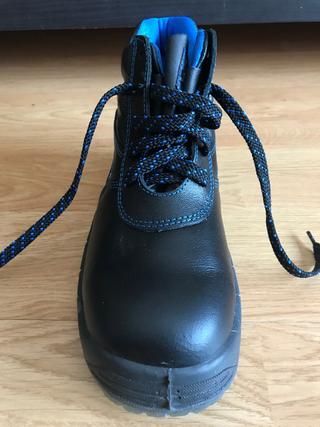 Botas trabajo panter 42 de segunda mano por 40 EUR en Valencia en WALLAPOP