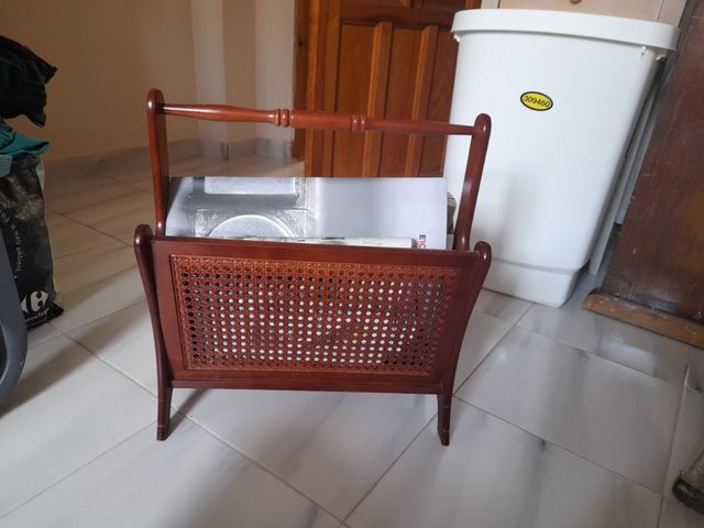 Revistero madera