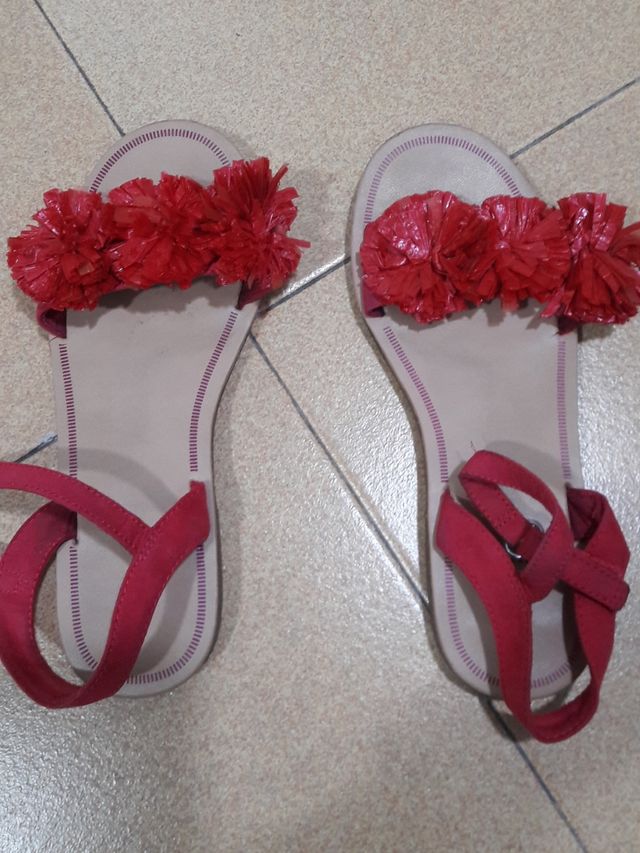 Sandalias niña talla 34 zara