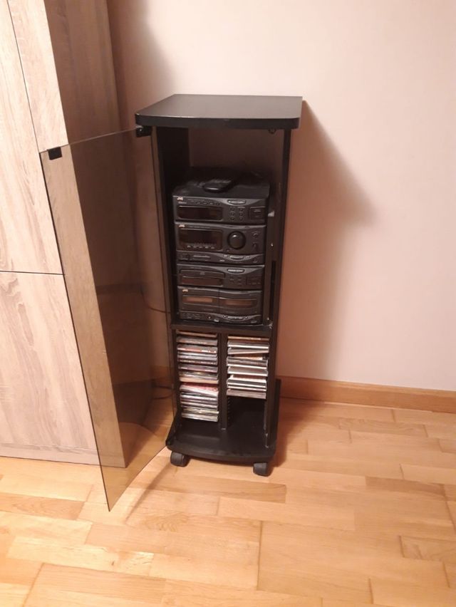 Torre-Cadena Musical JVC con mueble