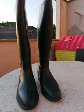 Botas de montar a caballo AIGLE de segunda mano por 40 EUR en Balsareny en  WALLAPOP