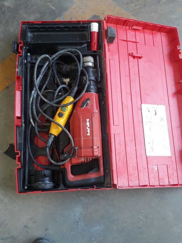 taladradora de hormigon y planches hilti dd100