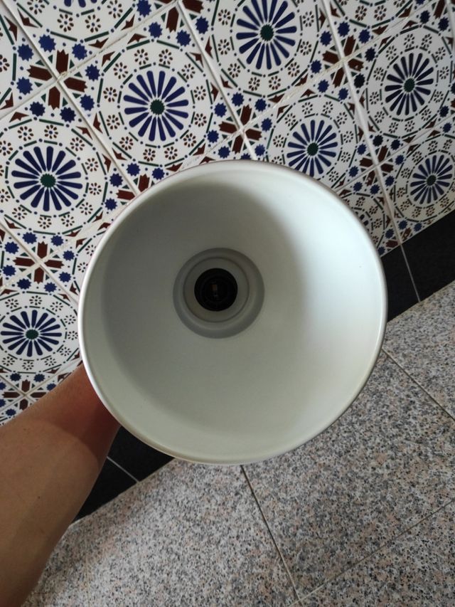 LÁMPARA DE TECHO ROSA