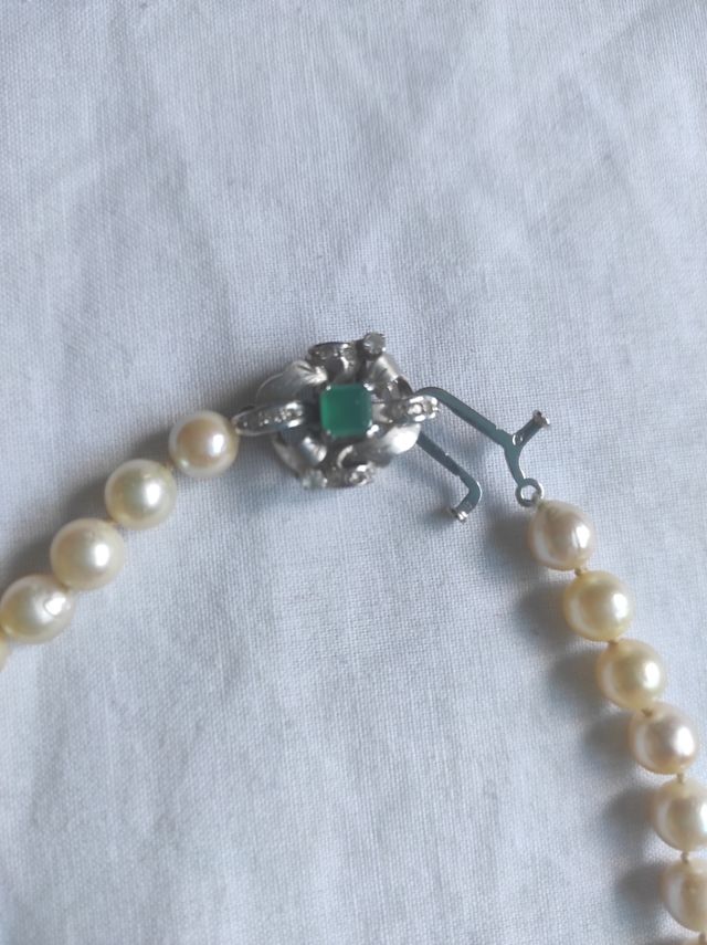 Collar perlas naturales y oro blanco