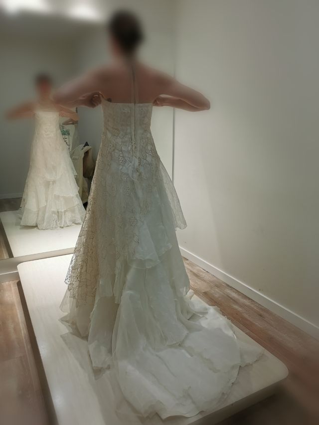 Vestido de novia en color crudo T 40