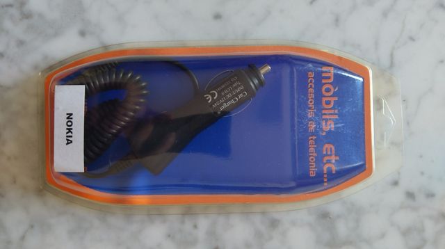Cargador Nokia para coche