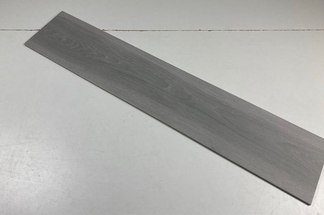 Madera INOUT Raul fresno mate gris