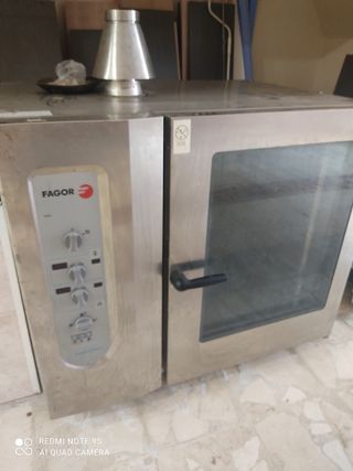 Horno Fagor de segunda mano por 2.299 EUR en Valencia en WALLAPOP