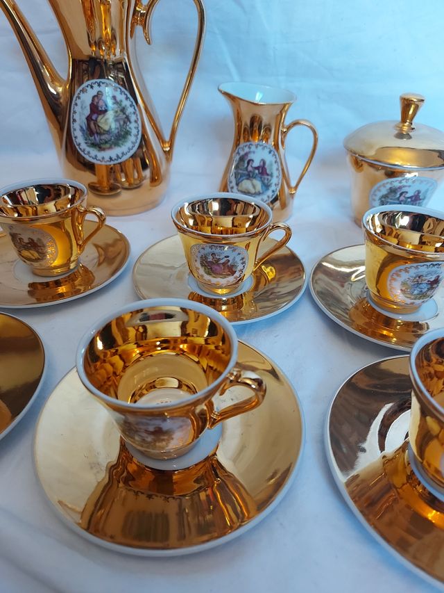 Juego de café dorado vintage (60s)