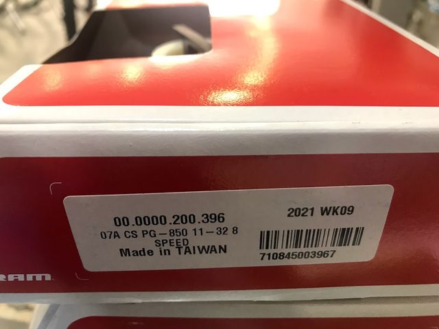 CASSETTE 8S 11-32 SRAM PG850 PLATA