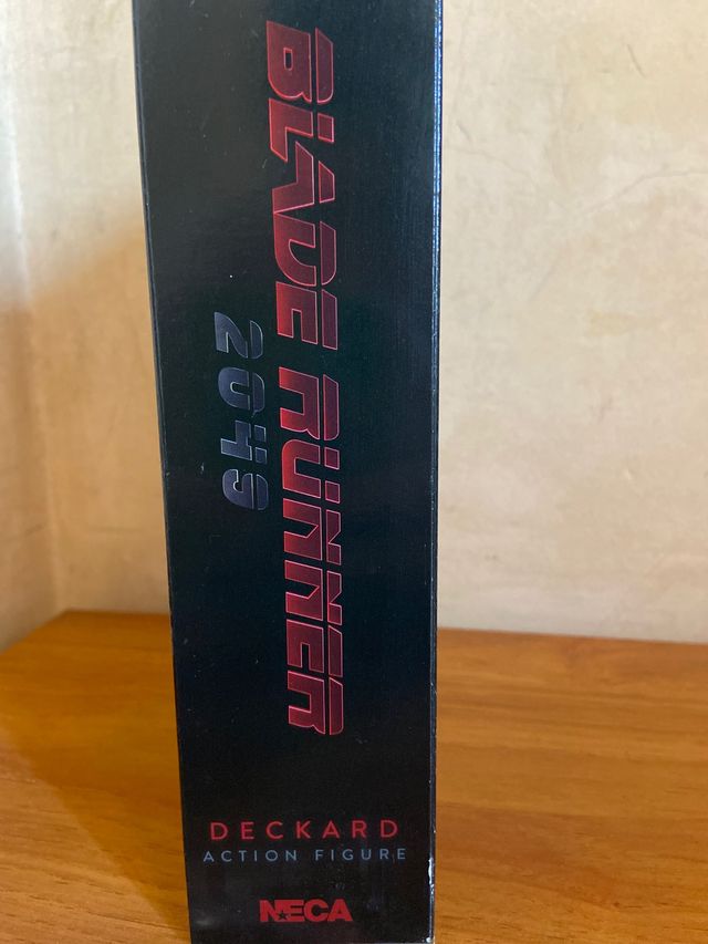 Figura Deckard, Blade Runner 2049