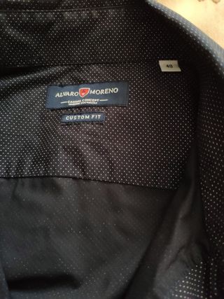 Camisa hombre Álvaro Moreno de segunda mano por 10 EUR en Coria del Río en  WALLAPOP