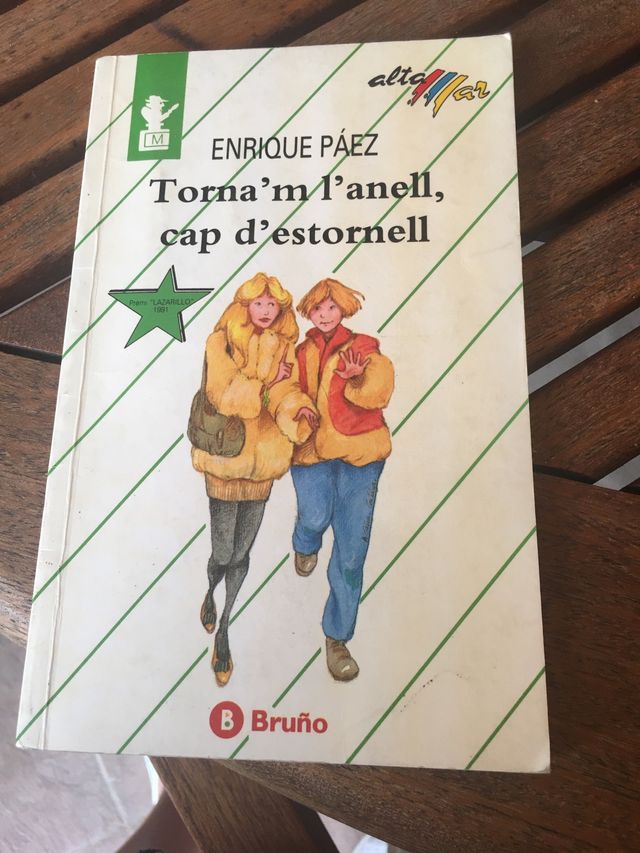 Ritorna'm l'anell, cap d'estornell