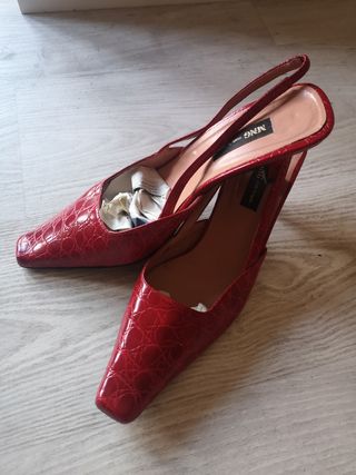Zapatos de fiesta Mango de segunda mano por 10 EUR en Lugones en WALLAPOP