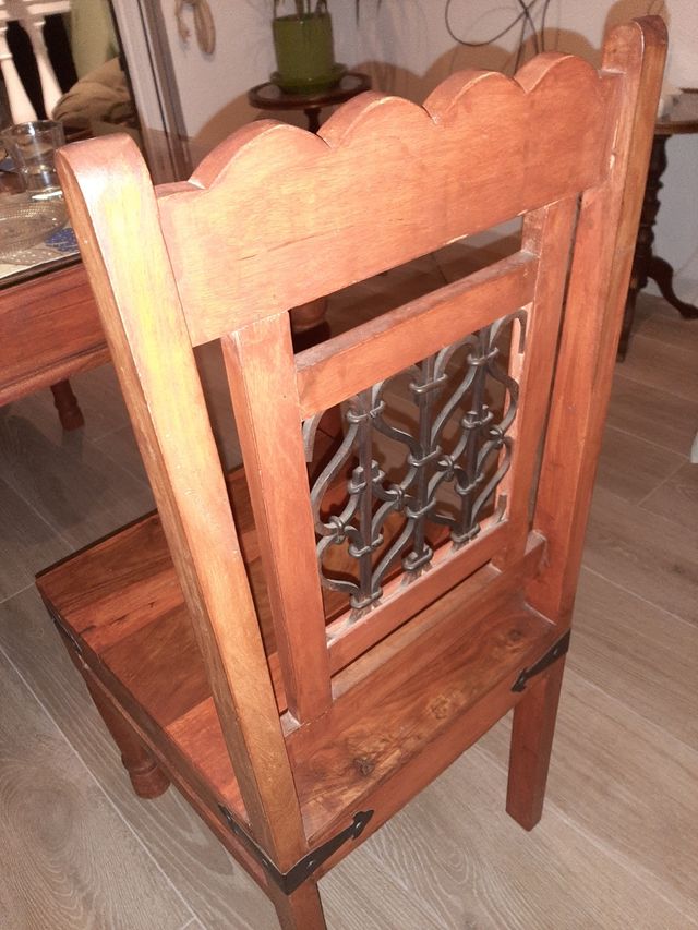 Sillas madera maciza con forjado de hierro