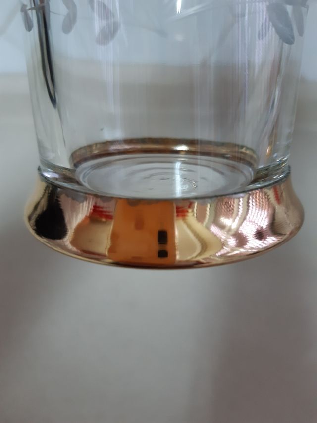 4 vasos whisky tallados