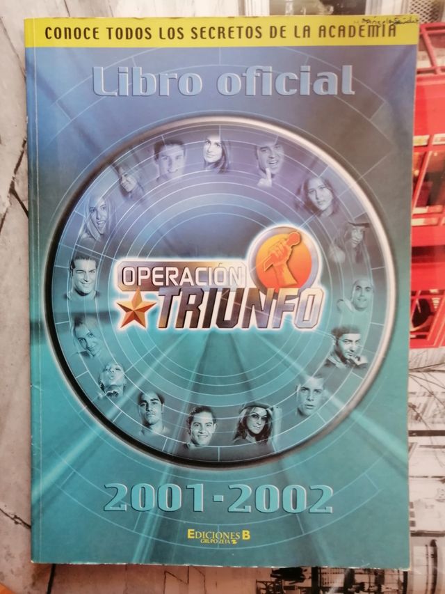 Libro oficial de operación triunfo (2001-2002)