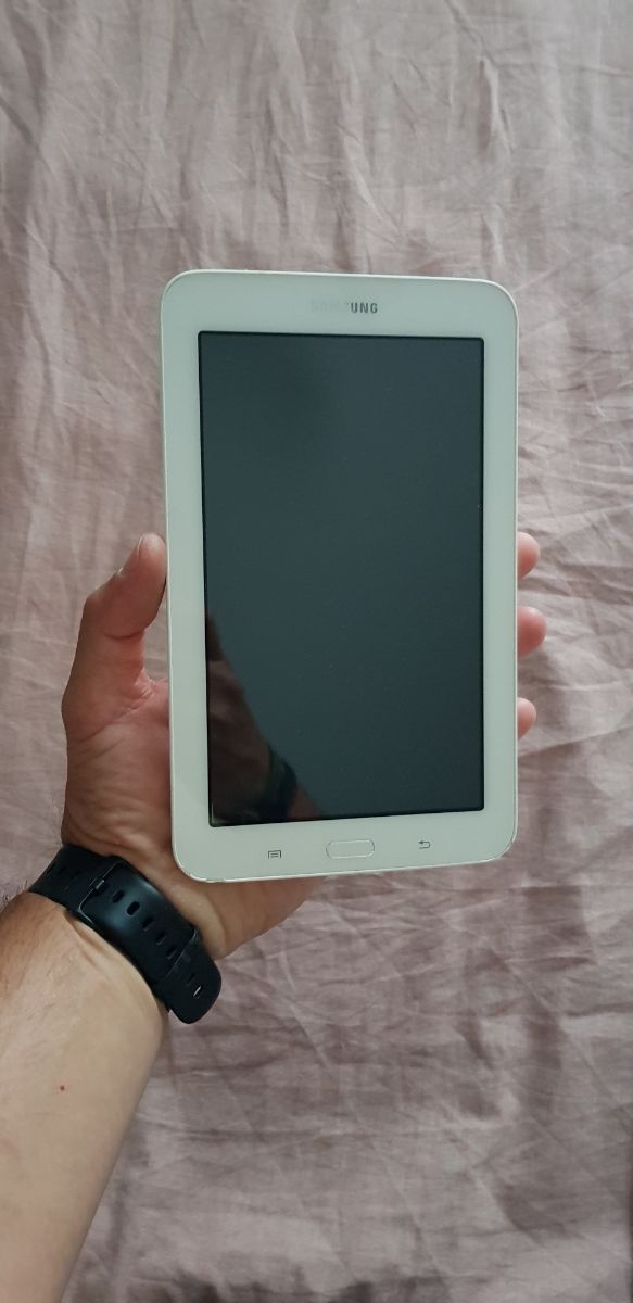 tablets- samsung tab 3 lite + tablet touch CT 1000