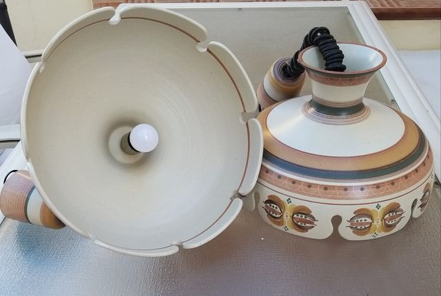 lámpara cerámica pintada a mano