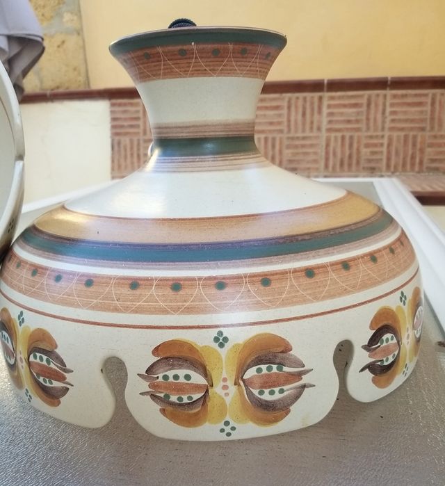 lámpara cerámica pintada a mano