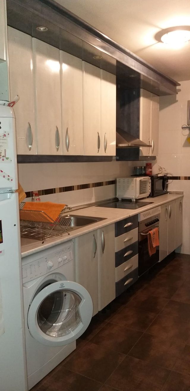 Mueble de cocina de segunda mano por 100 € en Bargas en WALLAPOP