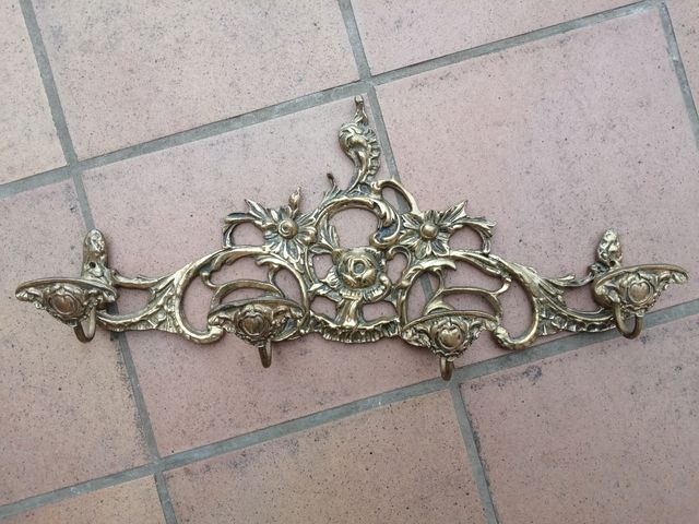 Perchero Bronce vintage antiguedad