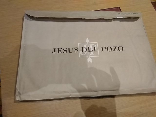 mantelería blanca Jesús del Pozo