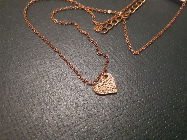 Colgante corazón dorado