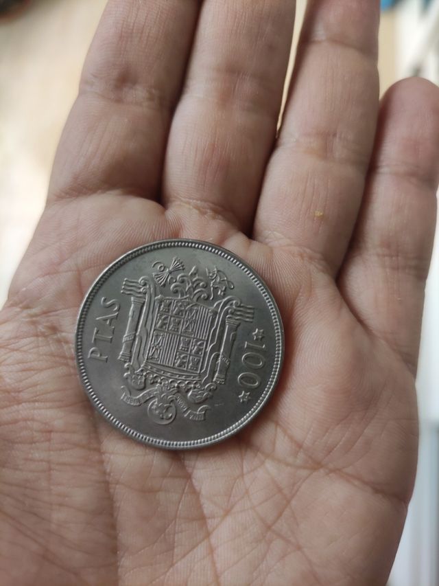moneda 100 pesetas año 1975. Escucho ofertas