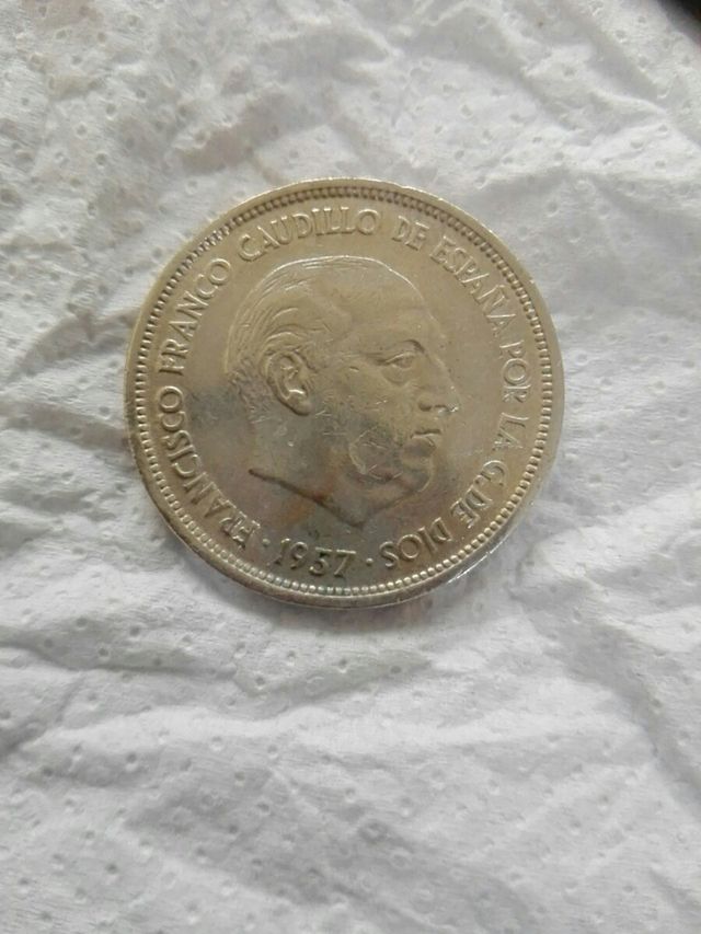 moneda 25 pesetas de franco 1957 estria 69