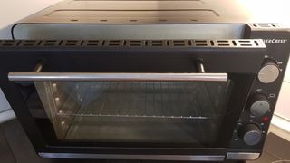 Horno eléctrico Silvercrest 1500W de segunda mano por 35 EUR en Madrid en  WALLAPOP