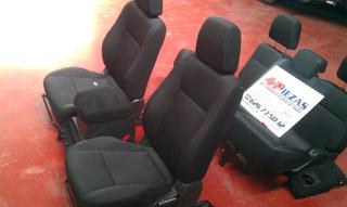 MITSUBISHI V80 3.2DID 07/19  3P**JUEGO ASIENTOS