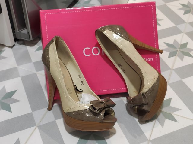 Tacón lazo de diseño