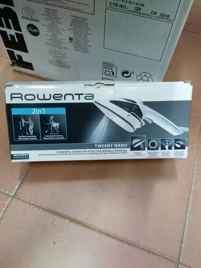 Plancha marca ROWENTA Estrenar ¡!