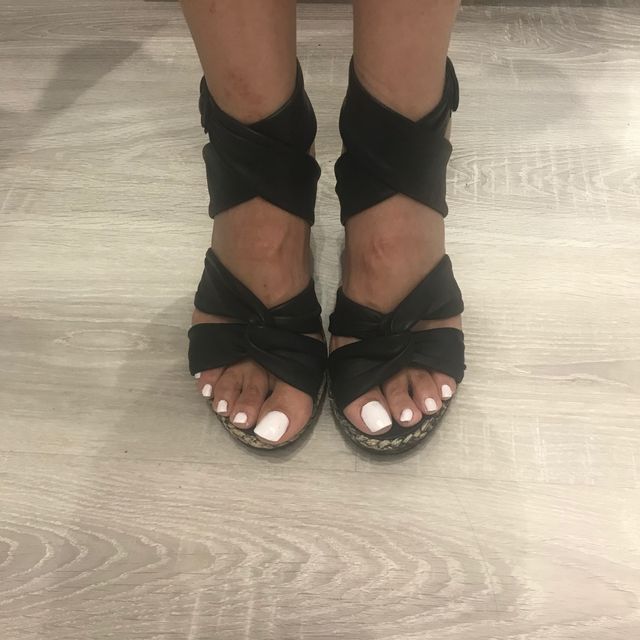 Sandalia negra piel T37