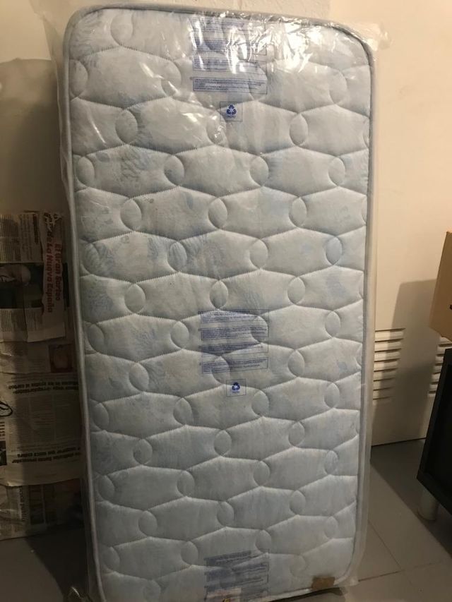 URGE, Colchón CUNA muelles